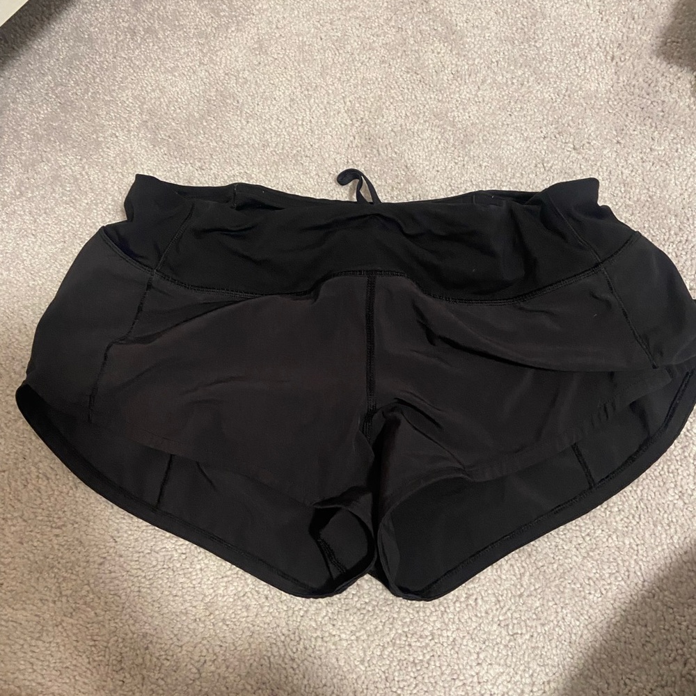 Lulu lemon speed up shorts 2.5 length
